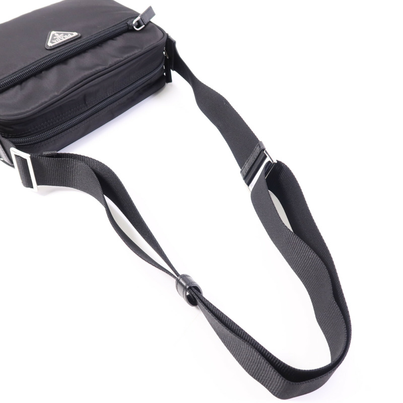 PRADA 尼龍Shoulder Bag銀扣肩背袋-8