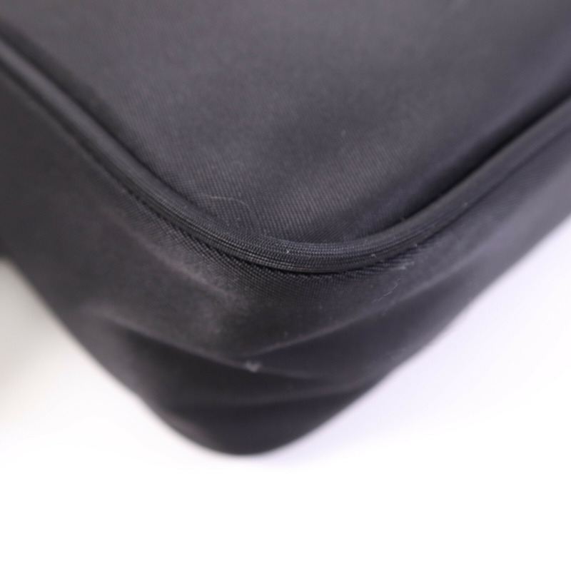 PRADA 尼龍Shoulder Bag銀扣肩背袋-13