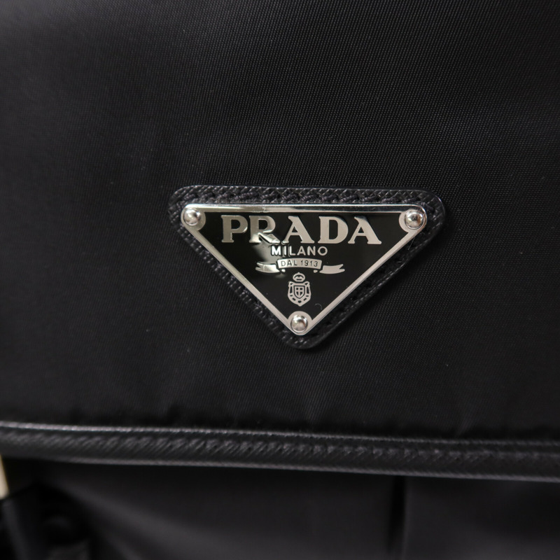 PRADA 尼龍Messenger Bag銀扣肩背袋-6