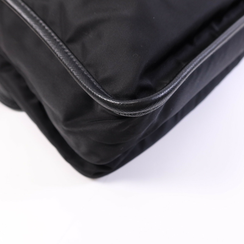 PRADA 尼龍Messenger Bag銀扣肩背袋-12