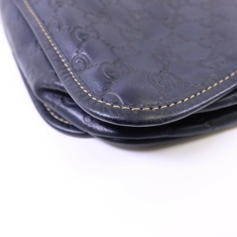 GUCCI 牛皮皮革Messenger Bag銀扣肩背袋-15