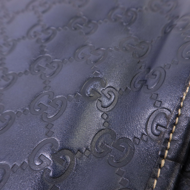 GUCCI 牛皮皮革Messenger Bag銀扣肩背袋-17