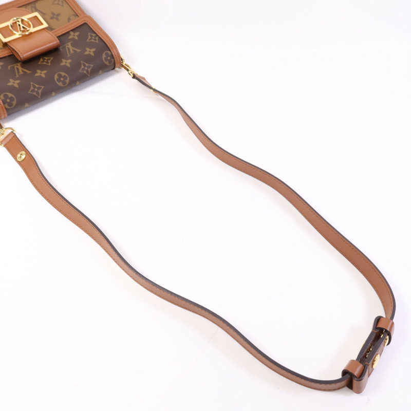 LOUIS VUITTON Monogram Reverse Mini Dauphine金扣肩背袋-7