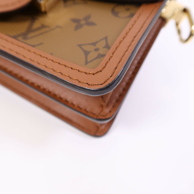 LOUIS VUITTON Monogram Reverse Mini Dauphine金扣肩背袋-8
