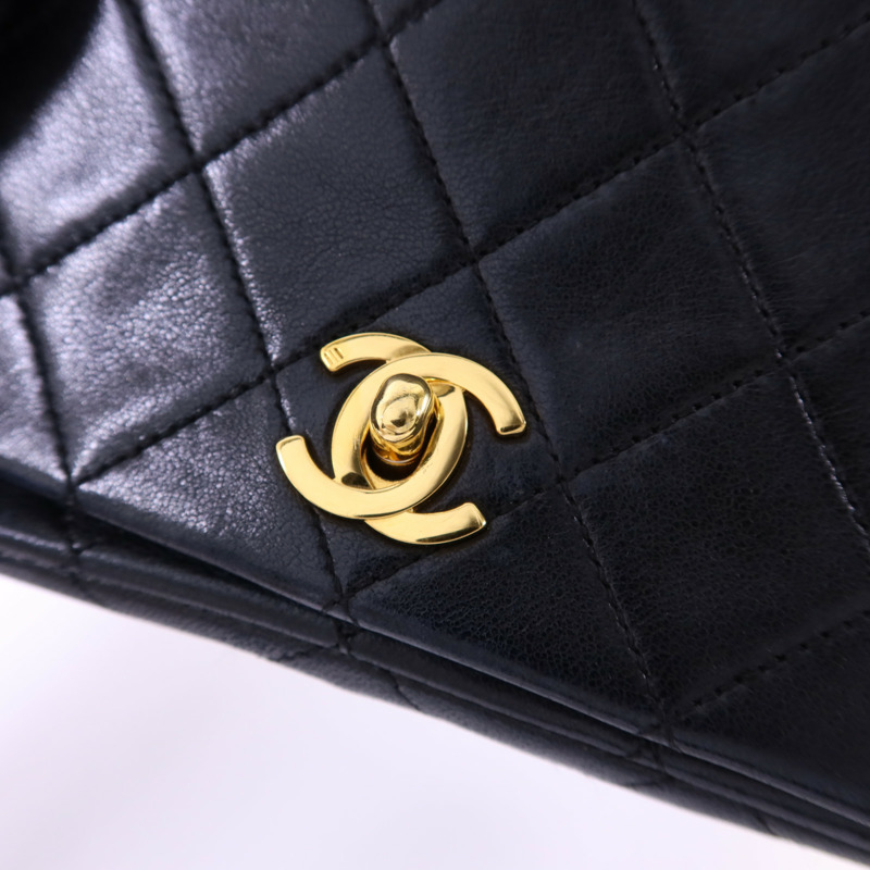CHANEL 牛皮皮革Chain Shoulder Bag金扣鏈帶肩背袋-10