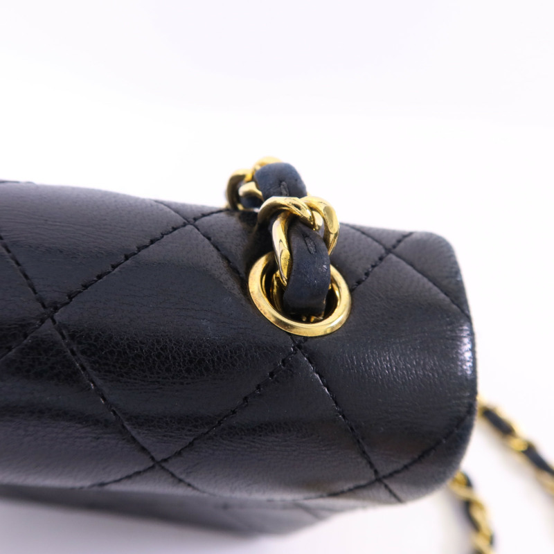 CHANEL 牛皮皮革Chain Shoulder Bag金扣鏈帶肩背袋-11