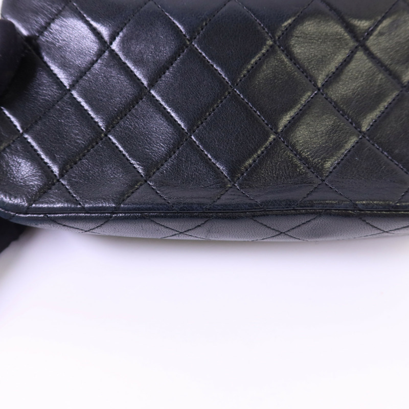 CHANEL 牛皮皮革Chain Shoulder Bag金扣鏈帶肩背袋-16