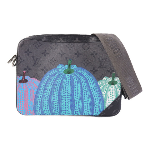 LOUIS VUITTON Monogram Eclipse YK x Trio Messenger銀扣肩背袋