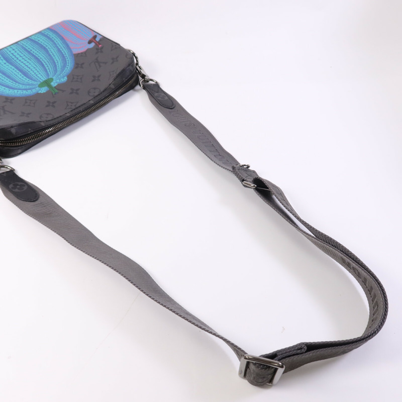 LOUIS VUITTON Monogram Eclipse YK x Trio Messenger銀扣肩背袋-7