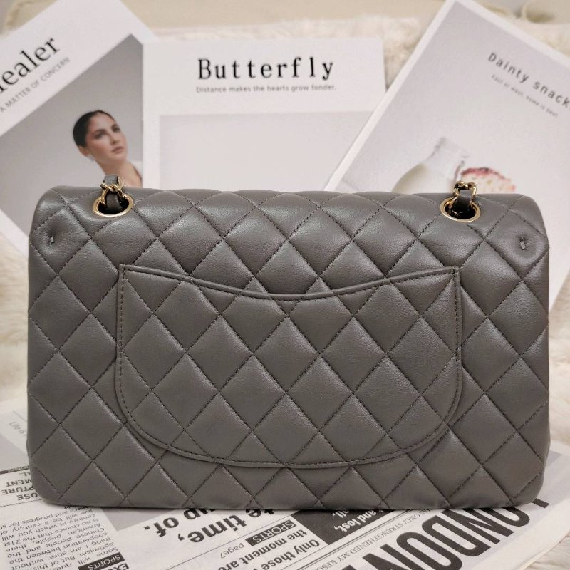 Chanel CLASSIC FLAP 灰色 菱格紋 羊皮 中號 金扣-1