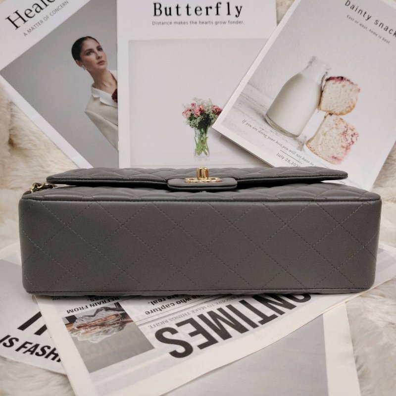 Chanel CLASSIC FLAP 灰色 菱格紋 羊皮 中號 金扣-3