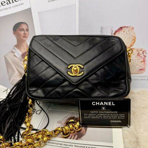 Chanel Vanity Case 相機包 黑色 V紋 羊皮 小號 金扣