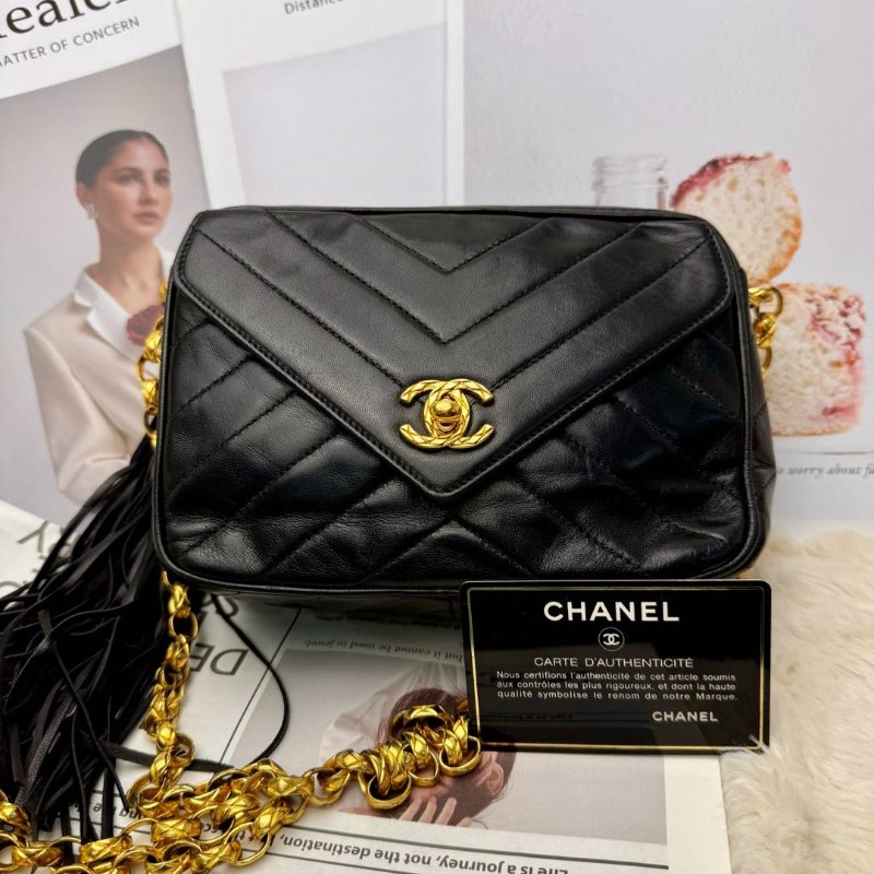 Chanel Vanity Case 相機包 黑色 V紋 羊皮 小號 金扣-0