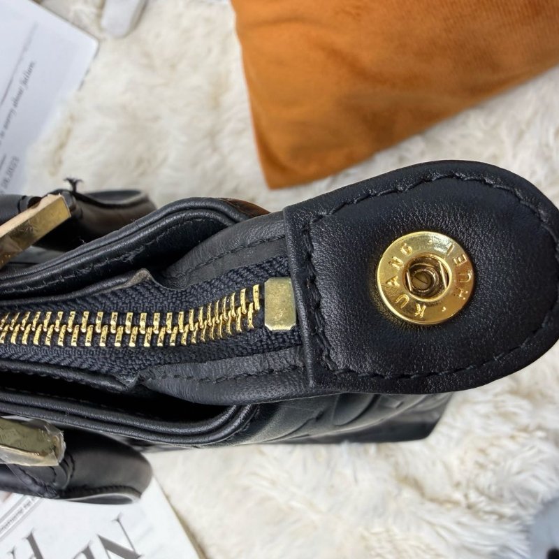 Celine 黑色壓紋 皮革 托特包-4