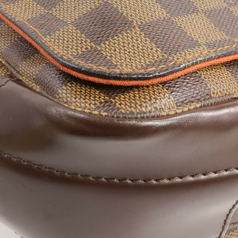 LOUIS VUITTON Damier Bastille金扣肩背袋-12