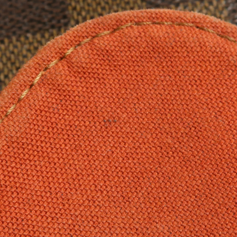 LOUIS VUITTON Damier Bastille金扣肩背袋-20