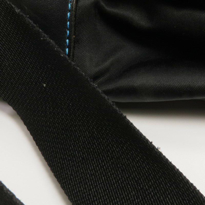 BURBERRY 尼龍Shouldere Bag銀扣肩背袋-19