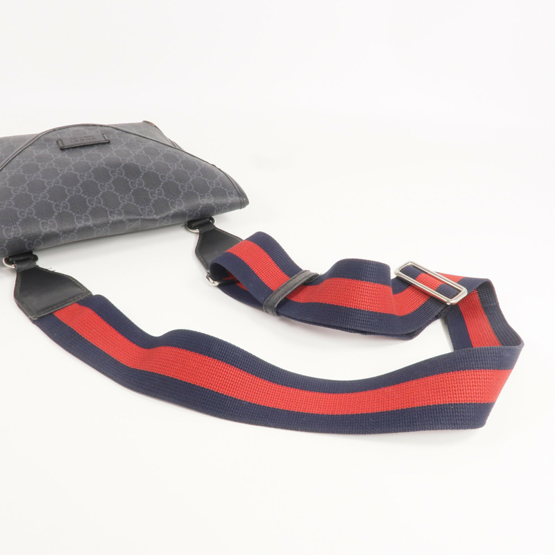 GUCCI 塗層帆布GG Supreme Messenger銀扣肩背袋-8