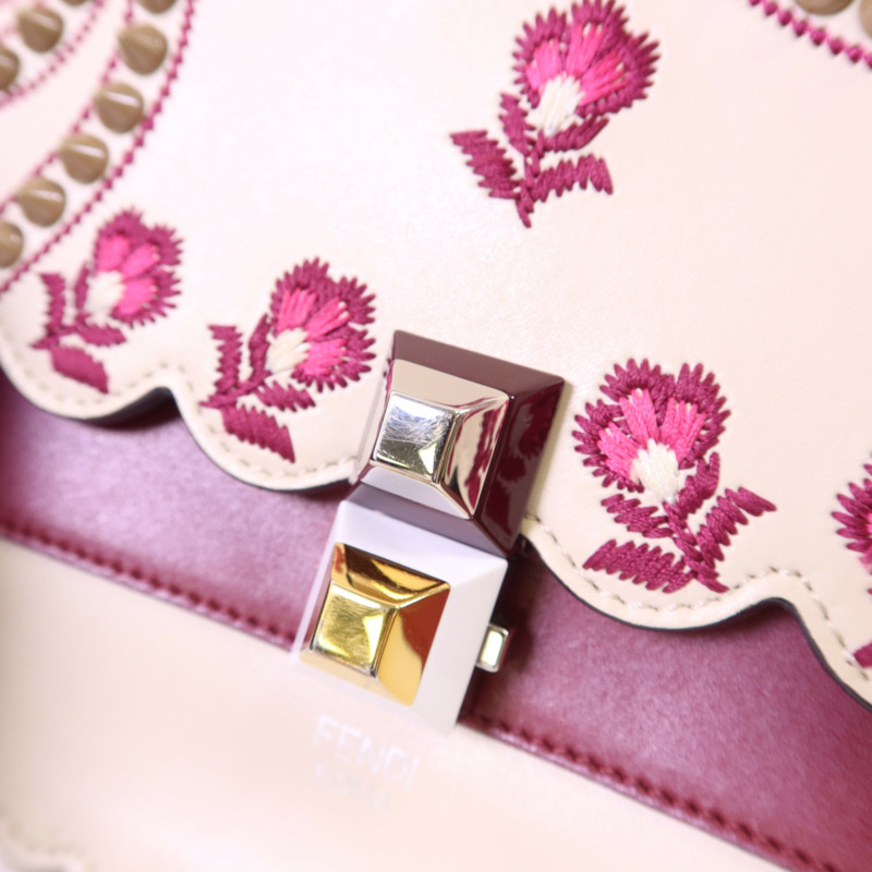 FENDI 牛皮皮革KAN I銀扣手挽肩背兩用袋-9