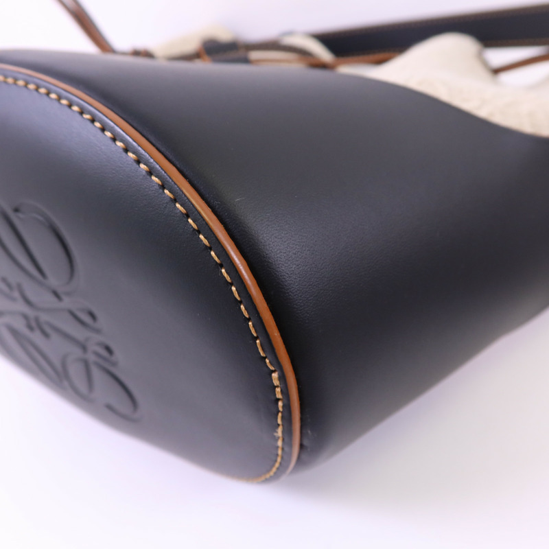 LOEWE 帆布/牛皮皮革Bucket Bag銀扣肩背袋-11