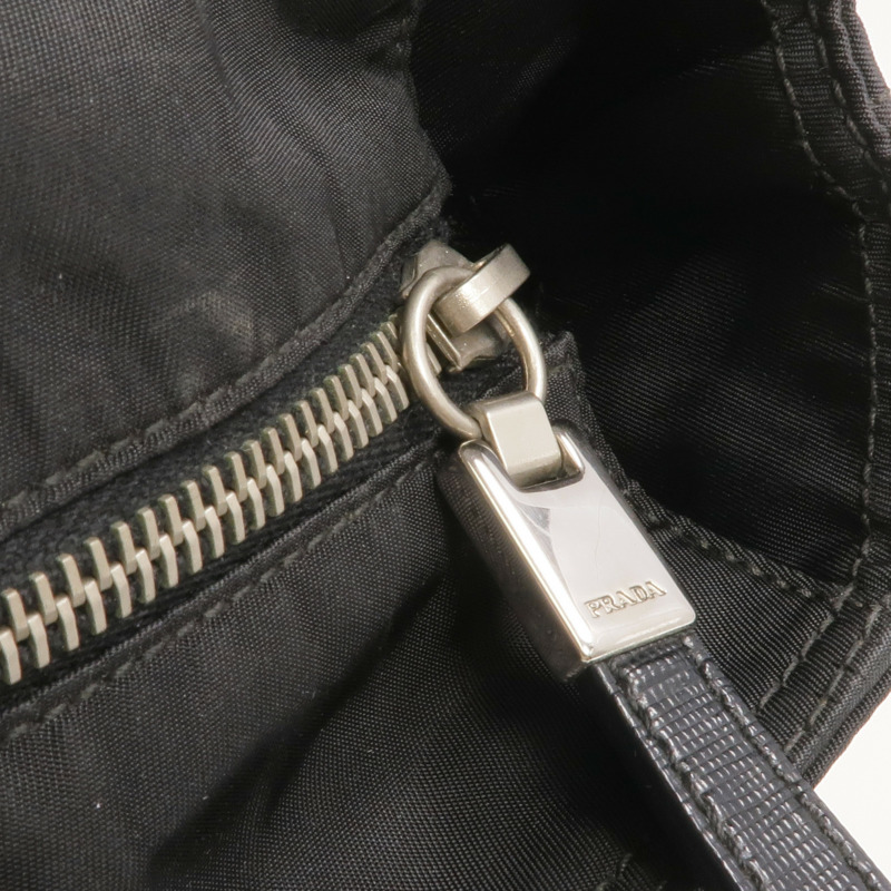 PRADA 尼龍Shoulder Bag銀扣肩背袋-14