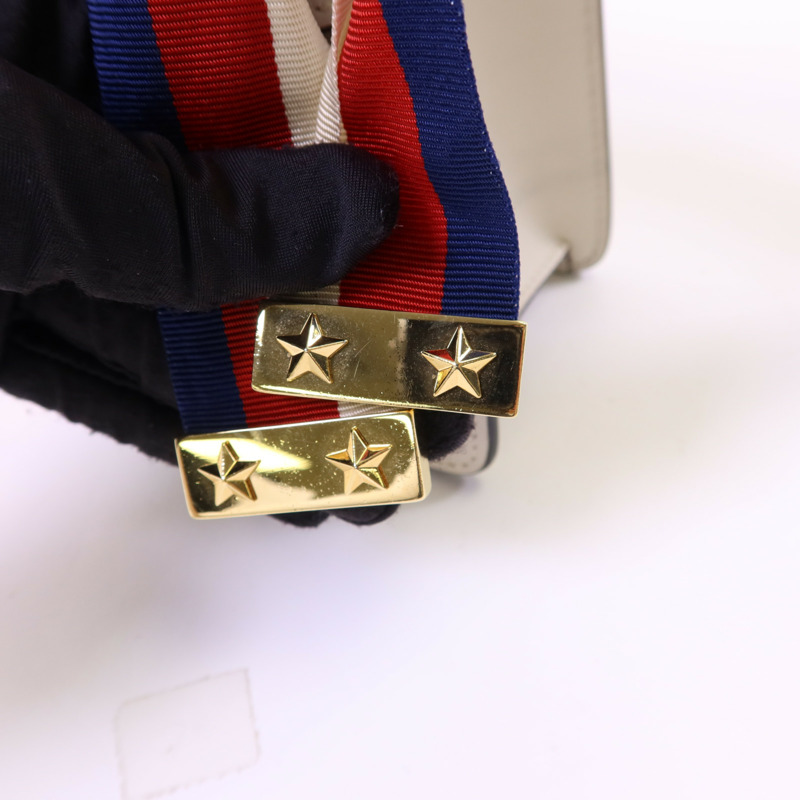 GUCCI 牛皮皮革Sylvie金扣肩背袋-9