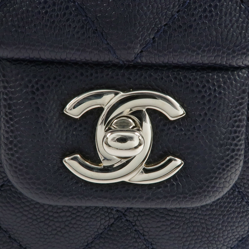 CHANEL 牛皮皮革Chain Shoulder銀扣鏈帶肩背袋-10