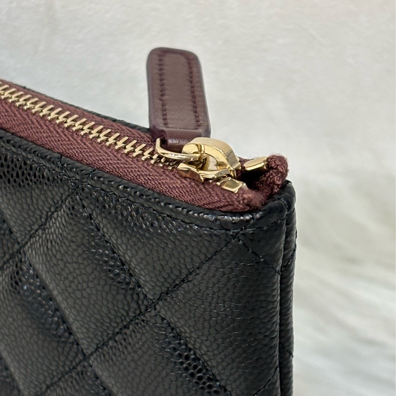 CHANEL AP4101 OCASE 黑色荔枝皮金釦 一字拉鍊 零錢包信用卡包錢包萬用包 可放手機千鈔IPHONE-17
