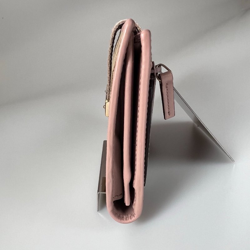 GUCCI 181672  老花拚粉藍條紋對開長夾-3