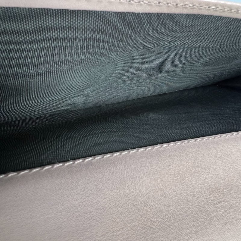 GUCCI 181672  老花拚粉藍條紋對開長夾-7