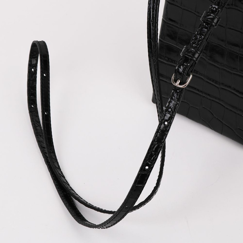 【包稅】BALENCIAGA 黑色迷你手機斜背包-6