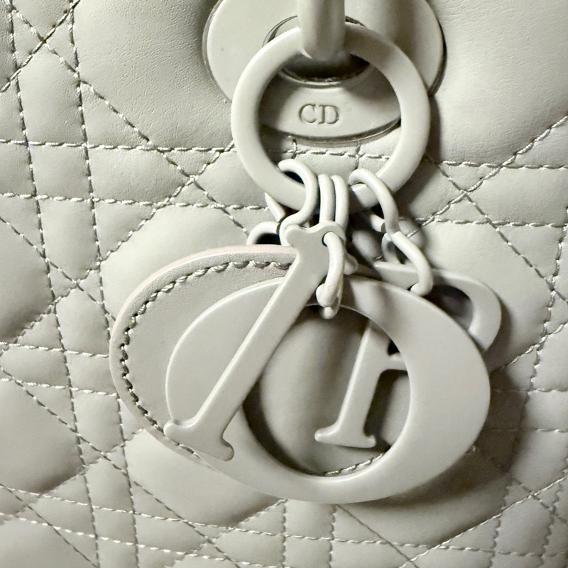 Lady Dior 中型五格 啞光灰-10