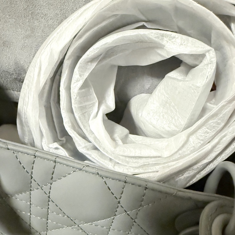 Lady Dior 中型五格 啞光灰-11