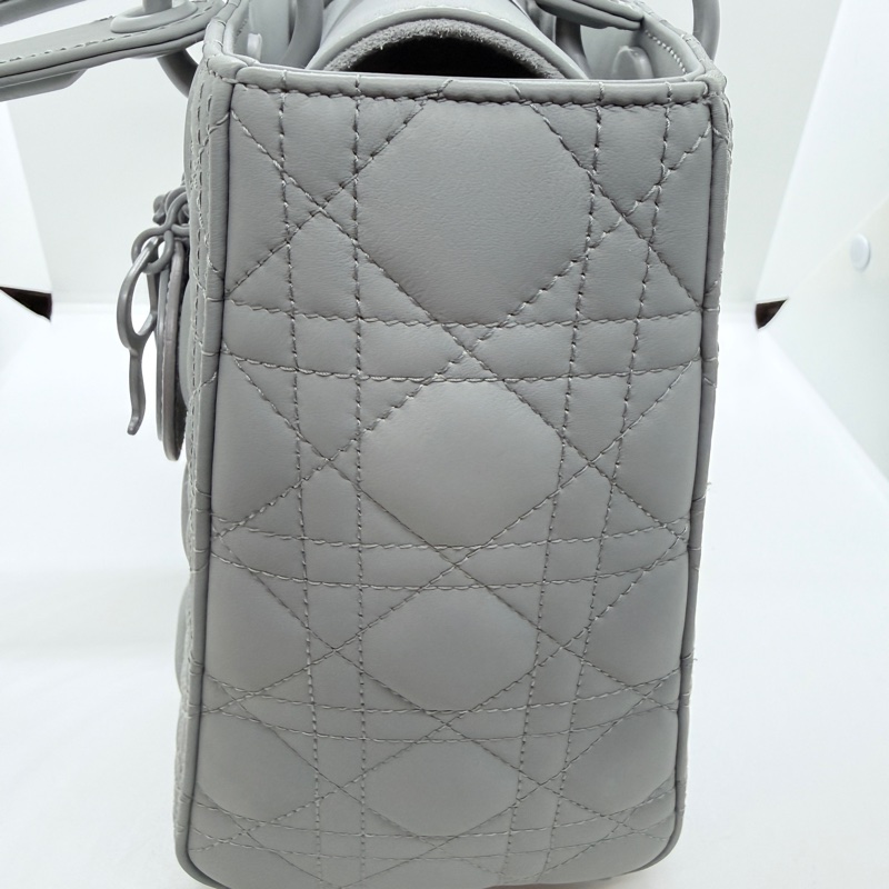 Lady Dior 中型五格 啞光灰-2