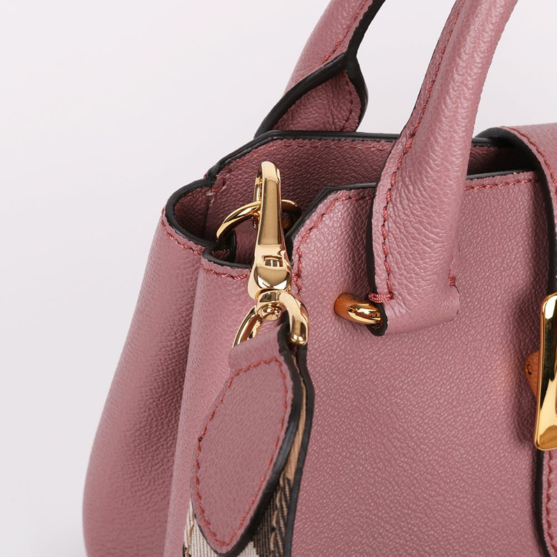 【包稅】BURBERRY 粉紅色顆粒感雙肩包-7