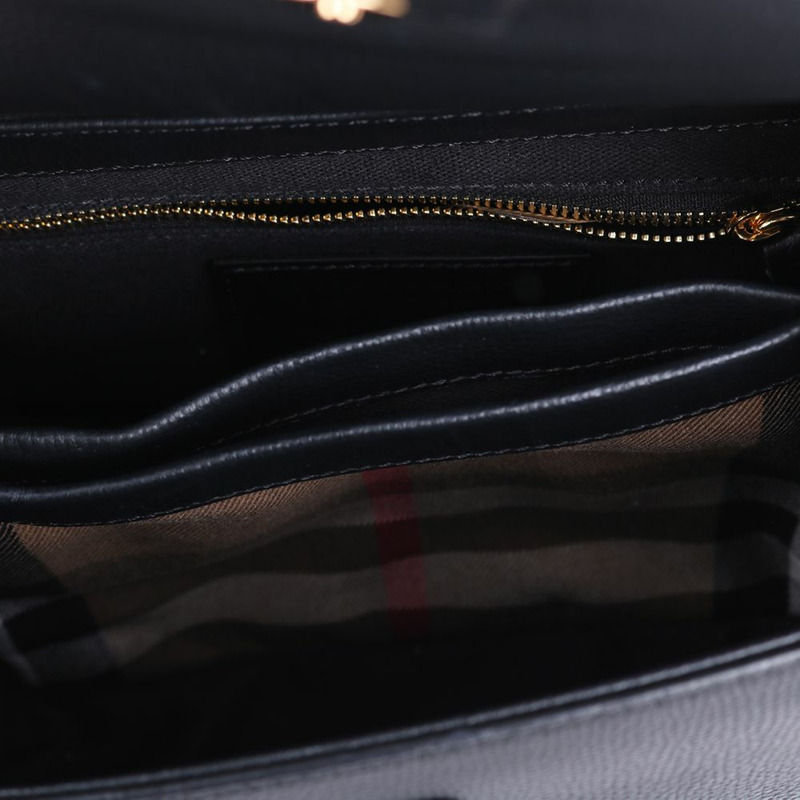 【包稅】BURBERRY Camberley 小號黑色手提單肩包-11