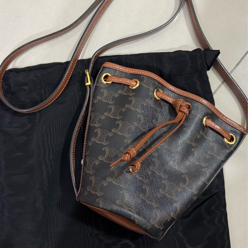 Celine 老花經典mini水桶包-5