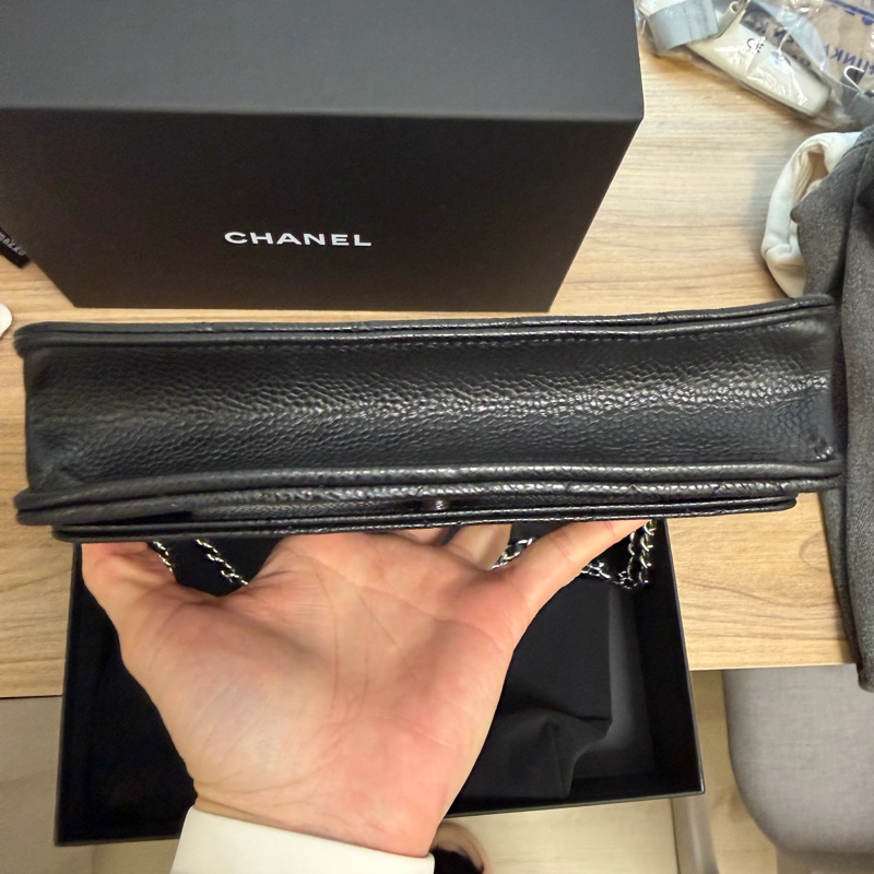 CHANEL 經典黑色woc 鏈條包 芯片款 全新 附原廠 紙袋 緞帶-3