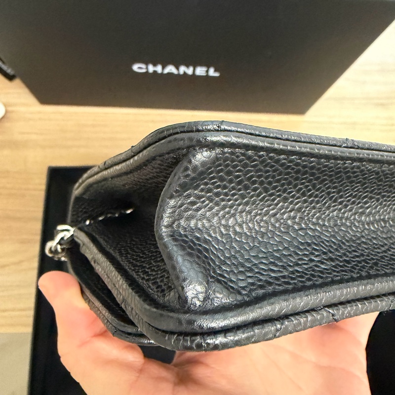 CHANEL 經典黑色woc 鏈條包 芯片款 全新 附原廠 紙袋 緞帶-4