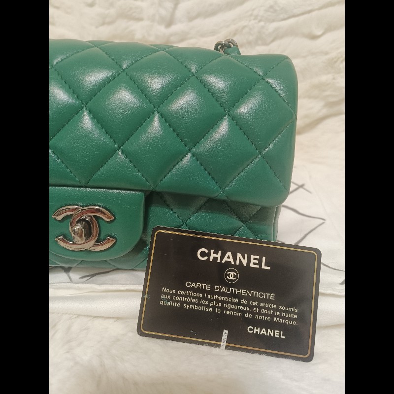 Chanel Classic Flap 20cm Mini Bag (12 × 20 × 6 cm)-2