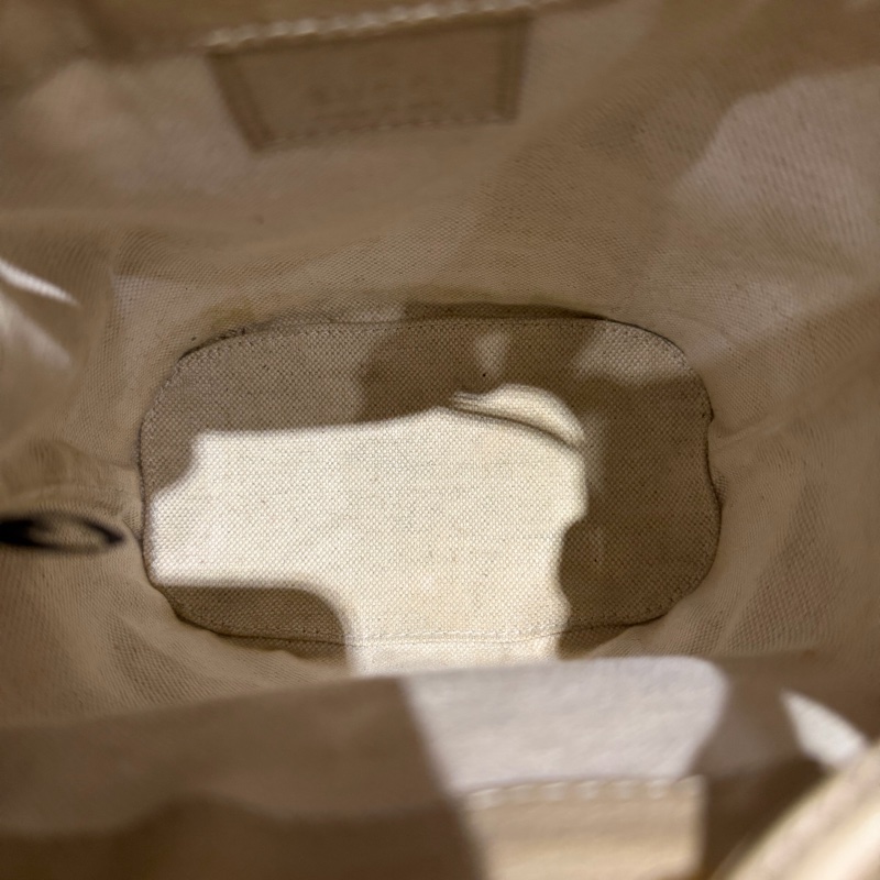 🌟Gucci 燕麥色水桶包-3