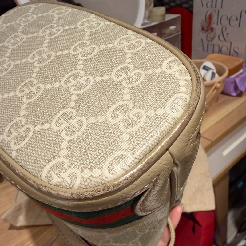 🌟Gucci 燕麥色水桶包-8