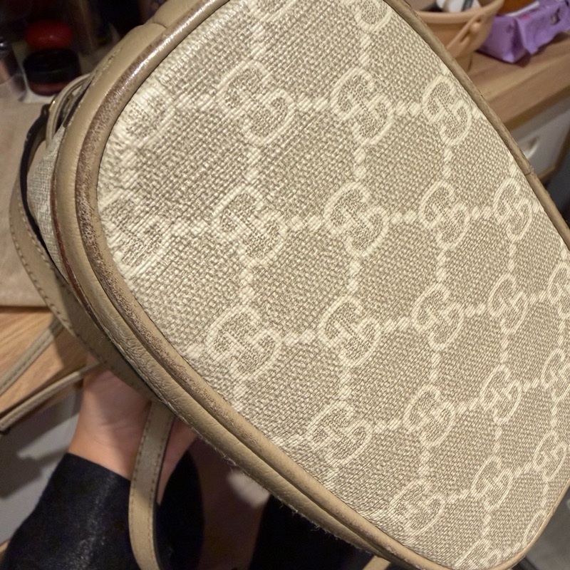 🌟Gucci 燕麥色水桶包-11