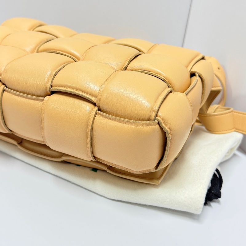 【軟糯糯🤤超Q彈】 BV 編織包 枕頭包 羊皮超柔嫩（專櫃13萬）-11