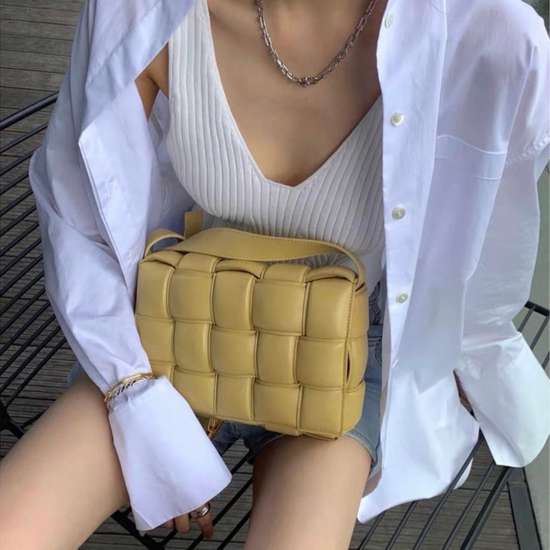 【軟糯糯🤤超Q彈】 BV 編織包 枕頭包 羊皮超柔嫩（專櫃13萬）-30