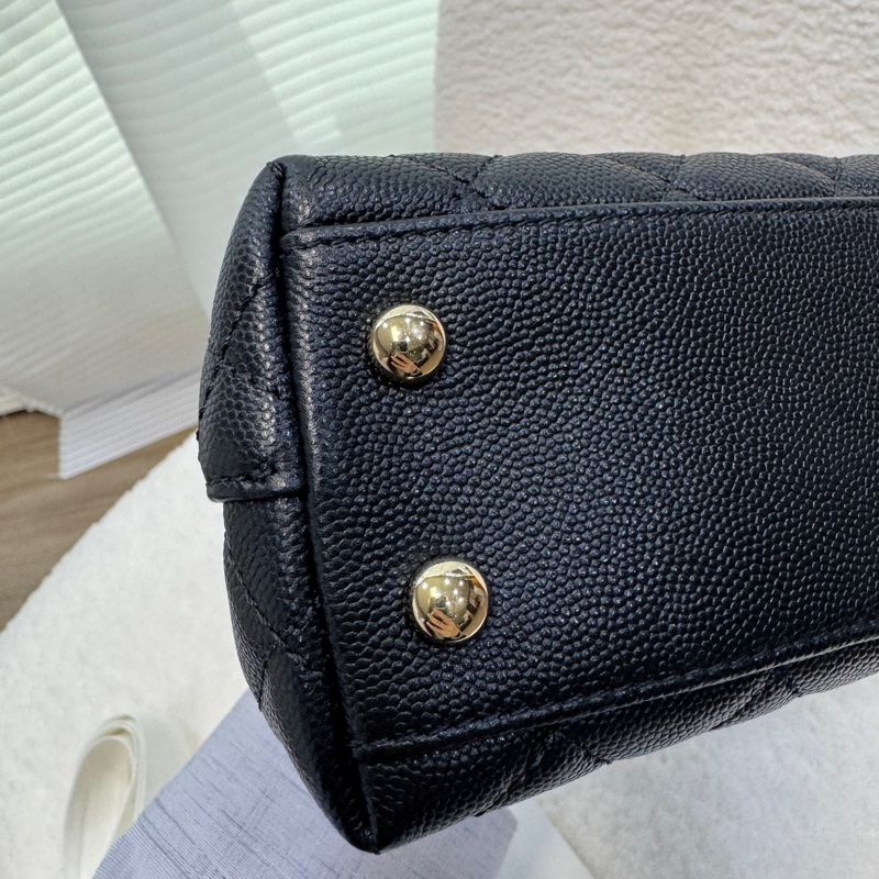 🖤香奈兒憨豆CHANEL黑金荔枝皮MINI COCO HANDLE AS2215-16