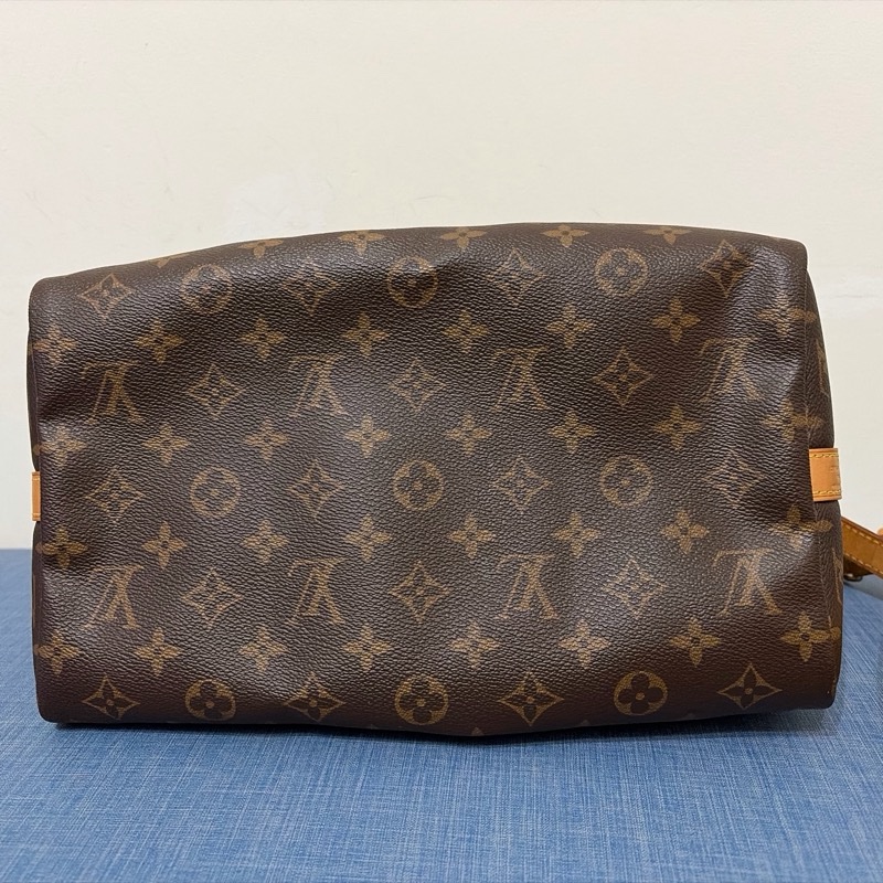 LOUIS VUITTON-4