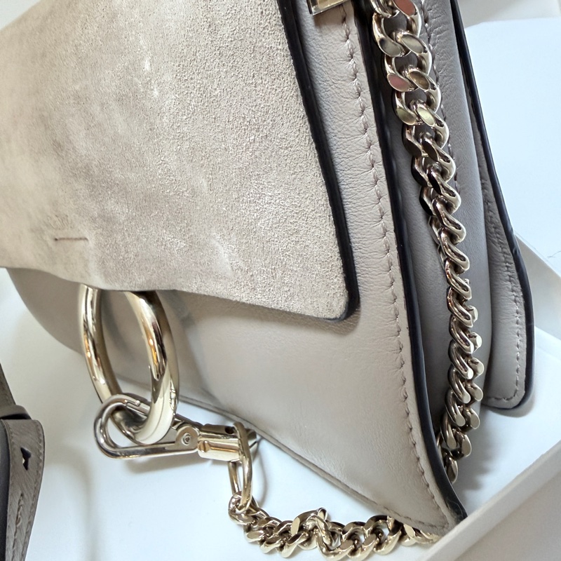 Chloé Fay Shoulder Bag-5