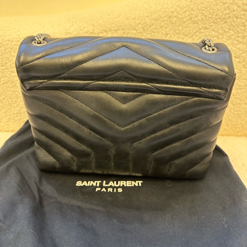 YSL/聖羅蘭黑銀 LouLou方胖子單肩包 中號尺寸底長24cm，原始成色狀態極佳。附防塵袋-1