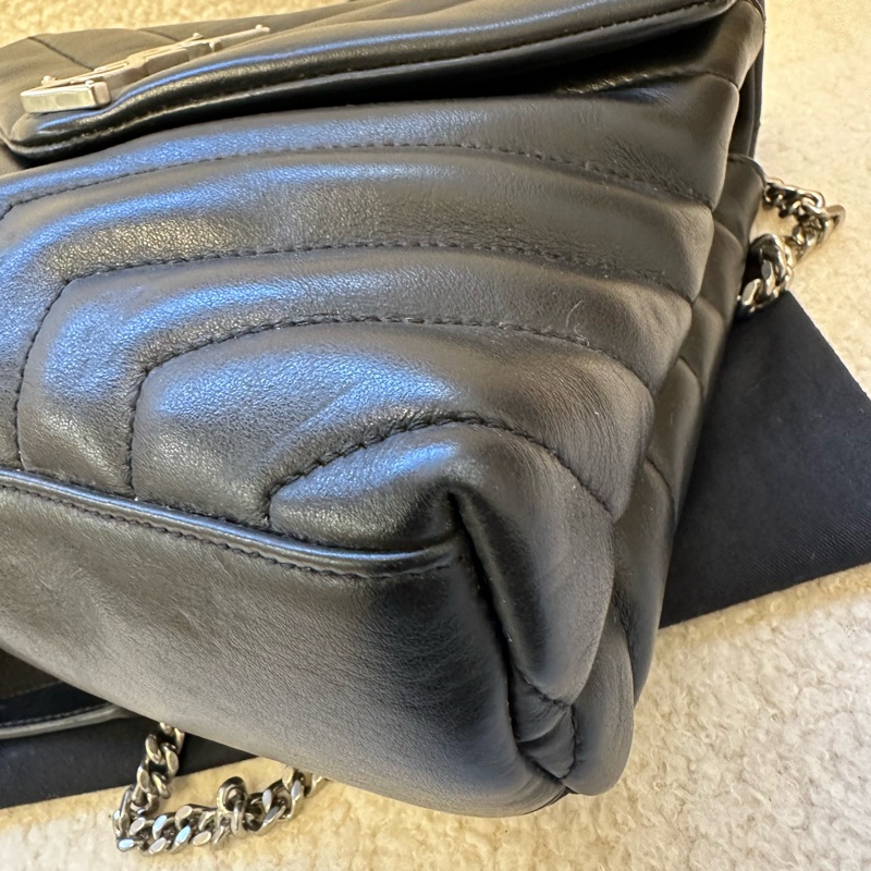 YSL/聖羅蘭黑銀 LouLou方胖子單肩包 中號尺寸底長24cm，原始成色狀態極佳。附防塵袋-14